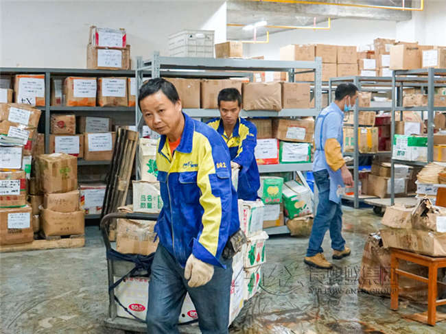 武汉搬家公司 武汉搬家公司