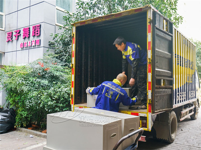 搬家应该先搬什么东西进屋比较好？