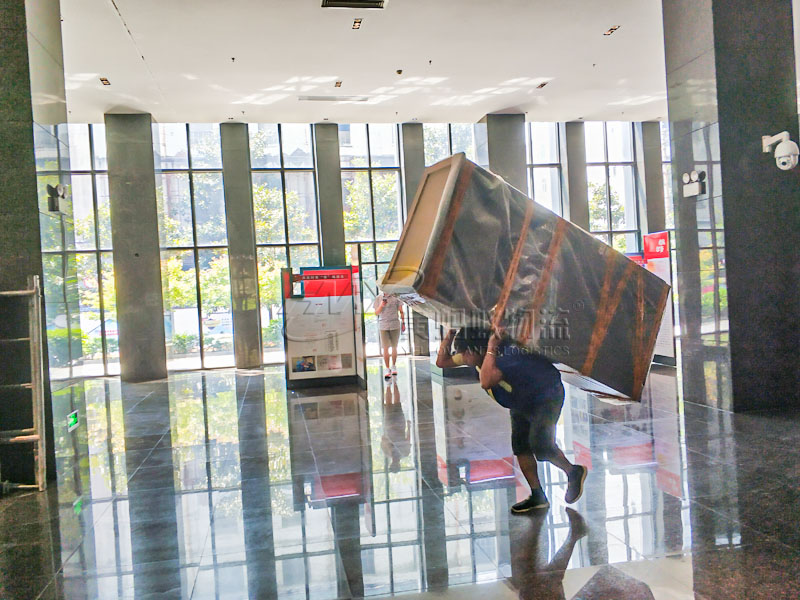 靠谱搬家公司联系方式是多少？