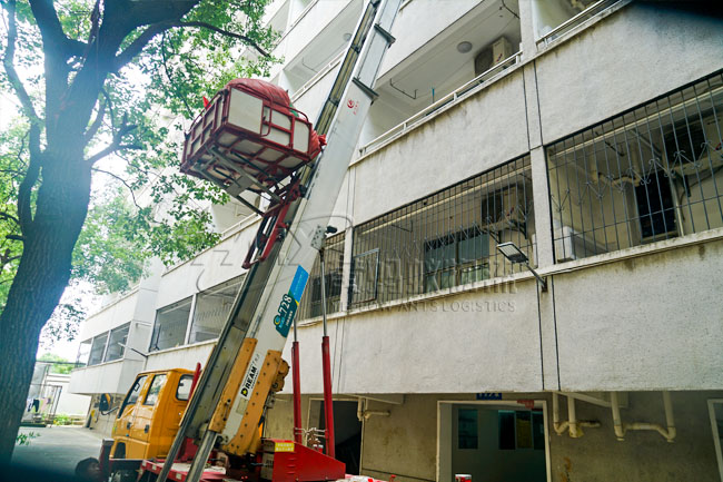 黄蚂蚁搬家承接中南财经政法大学学生搬迁项目